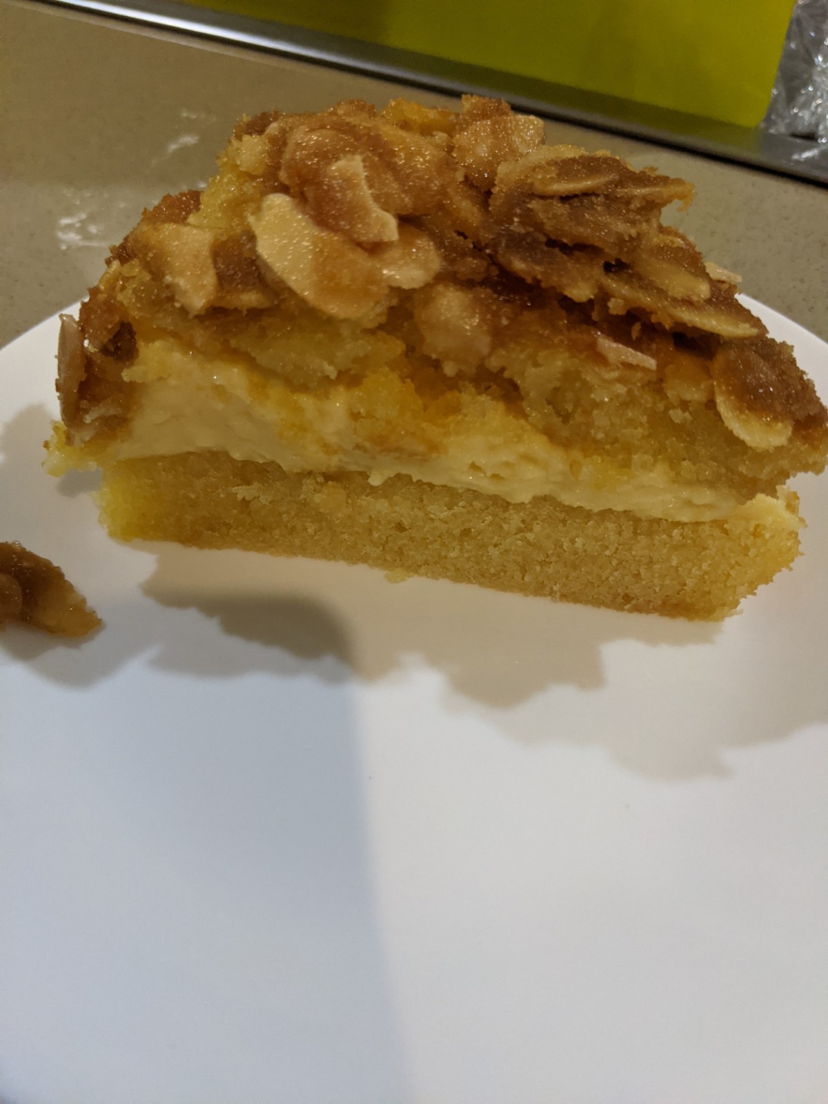 German Bee Sting Cake&nbsp;(Bienenstich)