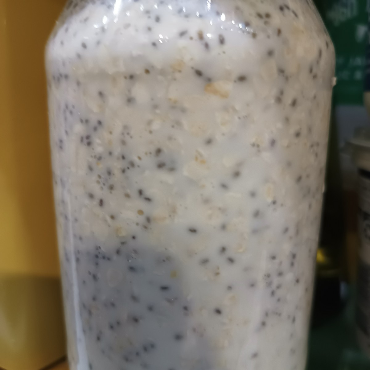 Tasty tip Tuesday! Oat and Chia seed&nbsp;pudding